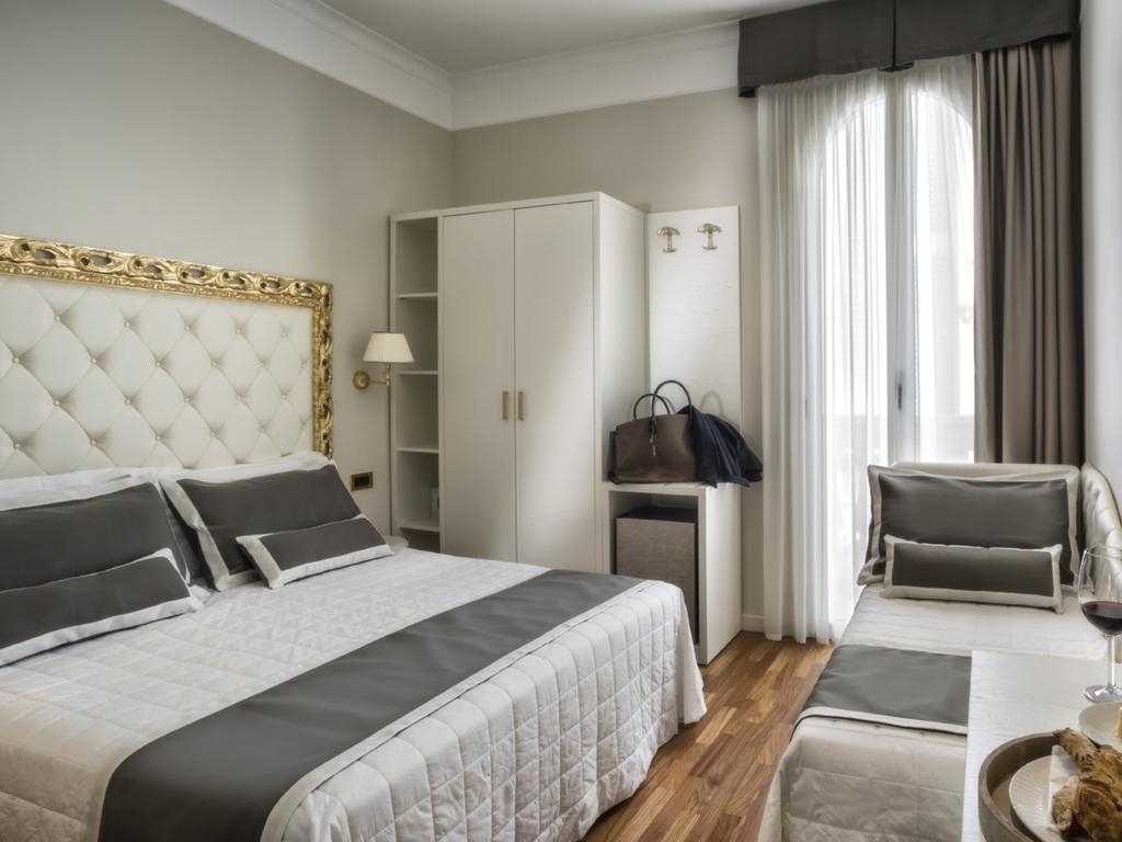 Novecento Suite Hotel Riccione Esterno foto