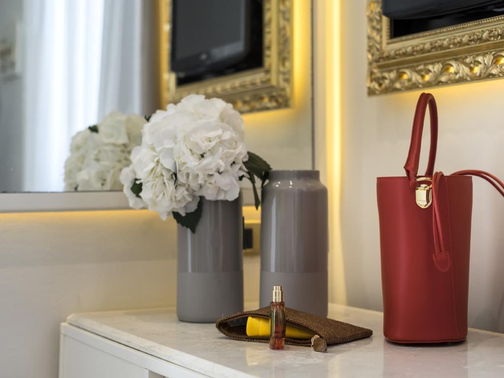 Novecento Suite Hotel Riccione Esterno foto