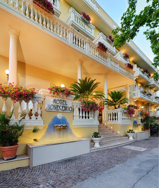 Novecento Suite Hotel Riccione Esterno foto