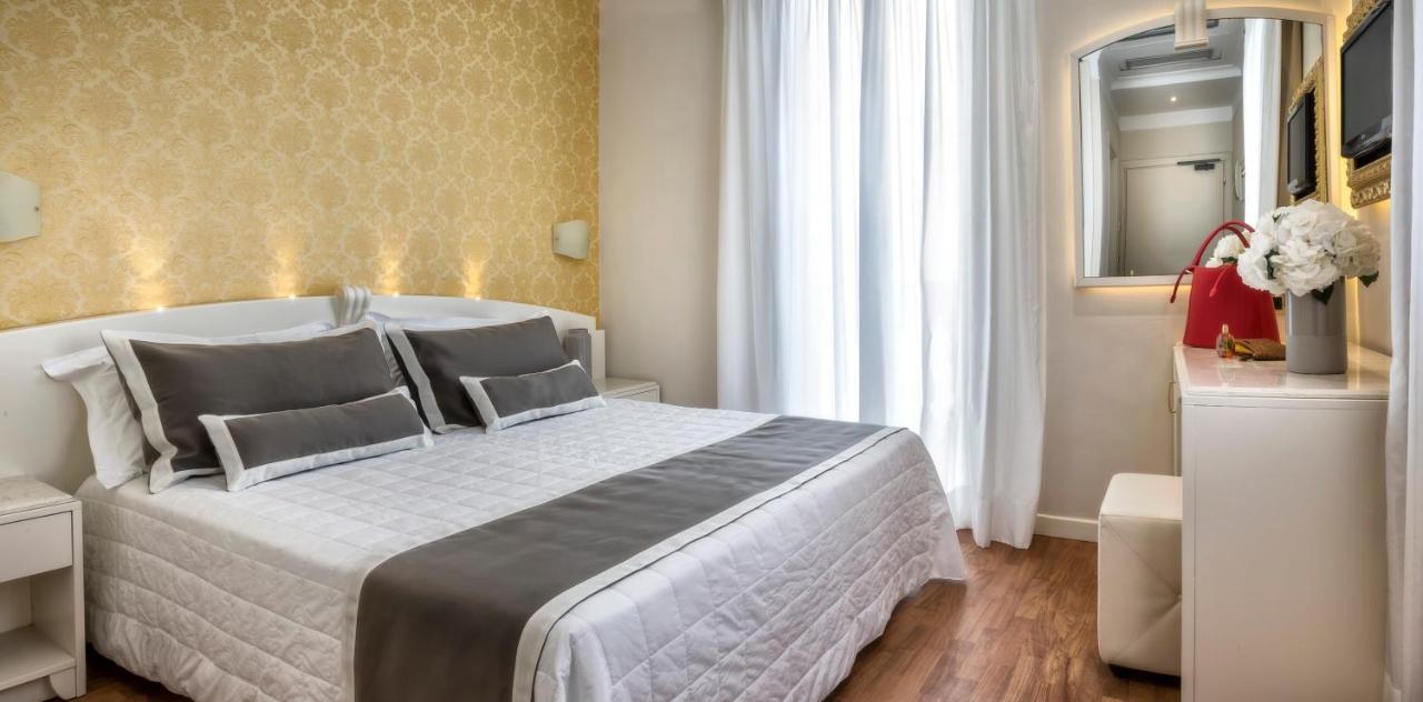 Novecento Suite Hotel Riccione Esterno foto